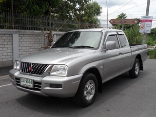 MITSUBISHI STRADA 2.5 MT 2003 รถพร้อมใช้ จัดไฟแนนซ์ได้ T.086-527-9533