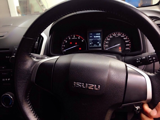 ขาย ISUZU Hi-Lander 2.5 ปี 2013 แค๊ป