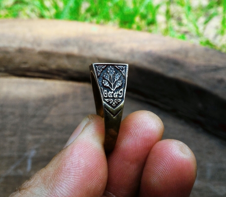 แหวนหลวงปู่ทวด ออกวัดหลวงปู่ดู่ พรหมปัญโญ วัดสะแก เนื้อโลหะผสมพิเศษ แผ่นยันต์ ทอง เงิน นาก นวะ และอื่นๆ