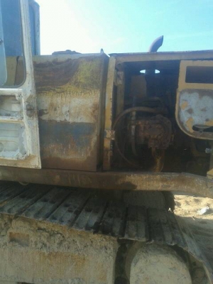 ขายรถแบคโฮ KOMATSU PC200-5 ระบบไฟเต็ม ไม่มีเอกสาร ราคา 480000