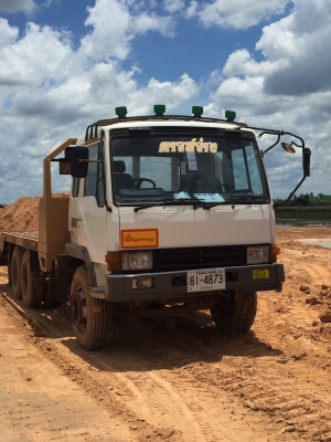 ขายด่วน 10 ล้อ หางปลา  093-4566556