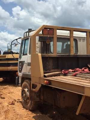 ขายด่วน 10 ล้อ หางปลา  093-4566556