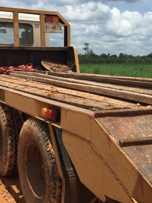 ขายด่วน 10 ล้อ หางปลา  093-4566556