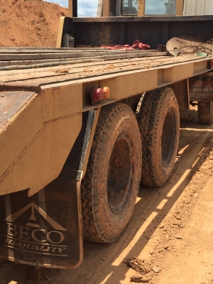 ขายด่วน 10 ล้อ หางปลา  093-4566556