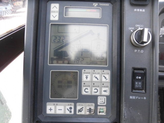 เครนนำเข้า TR100M-1 ปี2000