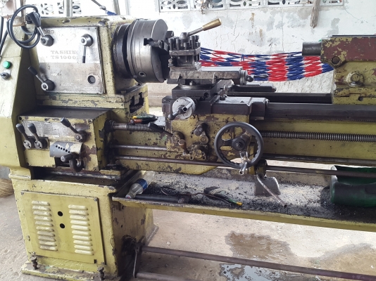 แท่นกลึง 6 ฟุต 3 เพลา เกียร์บล็อก ต้าชิง 1000 บี สภาพเดิมๆๆ พร้อมใช้งาน ด่วนๆๆ 70,000