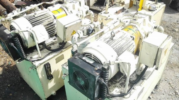 ** SOLD ** ปั้มน้ำมันไฮดรอลิค JAPAN มอเตอร์ Mitsubishi 5 HP 380V สภาพสวยพร้อมใช้มาเทสก่อนได้