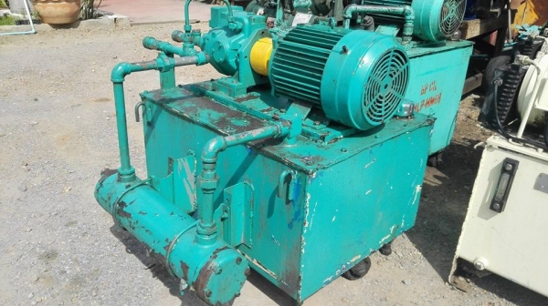 ** SOLD ** ปั้มน้ำมันไฮดรอลิค JAPAN มอเตอร์ Mitsubishi 7.5 HP 380V สภาพสวยพร้อมใช้มาเทสก่อนได้