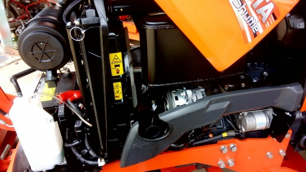 ขายรถไถคูโบต้า  KUBOTA   L 3608SP พร้อมชุดใบมีดดันหน้าคานล่าง  ผาน 5X22
