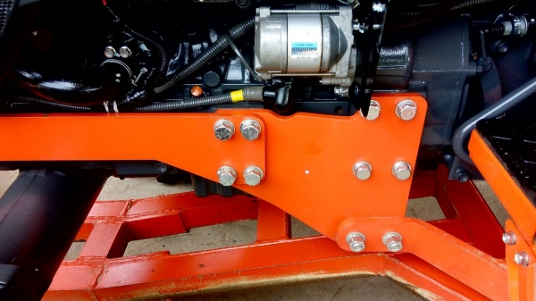 ขายรถไถคูโบต้า  KUBOTA   L 3608SP พร้อมชุดใบมีดดันหน้าคานล่าง  ผาน 5X22