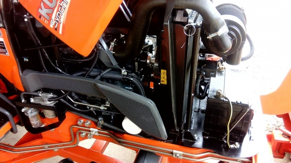 ขายรถไถคูโบต้า  KUBOTA   L 3608SP พร้อมชุดใบมีดดันหน้าคานล่าง  ผาน 5X22