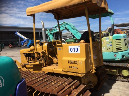 แทร็คเตอร์ Komatsu D20PL-5 สภาพสวยใบแทร็คใหญ่ นำเข้าจากญี่ปุ่น ขายไม่แพงครับ