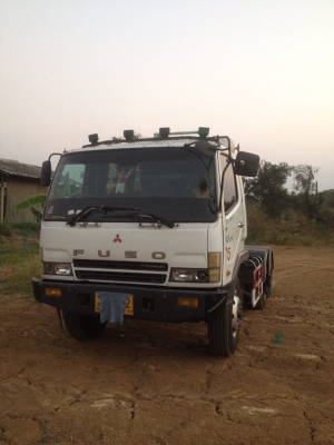 ขายรถหัวลาก FUSO 260แรง ปี56 ก๊าซNGV รถสวยสภาพพร้อมใช้งาน เอกสารใบซื้อขาย ราคา350,000 สนใจโทร 090-8588220คุณนะ 093-3258446คุณบิว หรือเข้าดูสินค้าอื่นๆได้ที่ www.narong2truck.com หรือ www.truck.in.th/498 หรือเพจFacebook ณรงค์ ซื้อขายรถมือสอง (เว็บไซต์ส่วนต