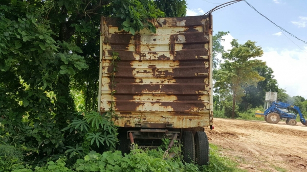 ขาย ลูกพ่วง 3 เพลา ไม่ดั้ม ยาว 6.50 เมตร อู่ ช ทวี เอกสารเล่มทะเบียนครบ ขาย ลูกพ่วง 3 เพลา ไม่ดั้ม ยาว 6.50 เมตร อู่ ช ทวี เอกสารเล่มทะเบียนครบ