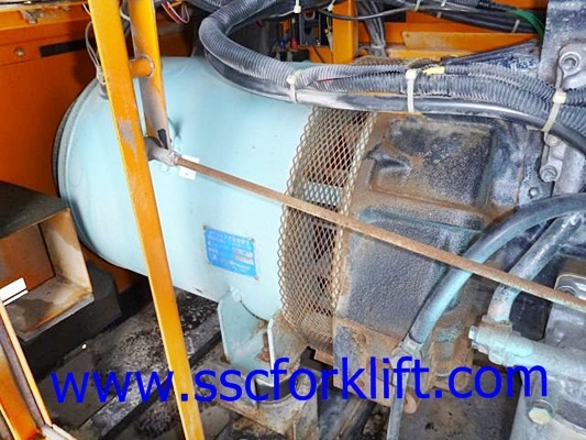 ขายเครื่องปั่นไฟ DENYO DCA60SPI