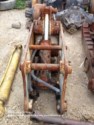 FROM JAPAN ตัวคีบปากหนีบไม้ FORK GRAB NON***สำหรับรถขุดไซค์100,120 / สวมบูทสลัก 60 มิล /ราคาเพียง 32,500 บาท สนใจติดต่อ 0819337688 FROM JAPAN ตัวคีบปากหนีบไม้ FORK GRAB NON***สำหรับรถขุดไซค์100,120 / สวมบูทสลัก 60 มิล /ราคาเพียง 32,500 บาท สนใจติดต่อ 0819337688