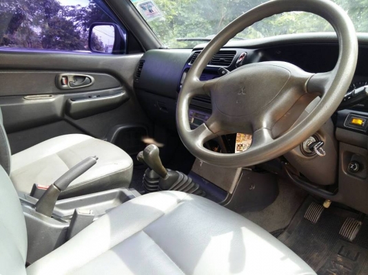 ขายรถ 4&times;4 ติดวินหน้า เครื่องดี ช่วงล่างดี ภายในสวย แอร์เย็น เอกสารถูกต้อง เล่มทะเบียนพร้อมโอน ราคา170,000 สนใจโทร 090-8588220คุณนะ 093-3258446คุณบิว หรือเข้าดูสินค้าอื่นๆได้ที่ www.narong2truck.com หรือ www.truck.in.th/498 หรือเพจFacebook ณรงค์ ซื้อ