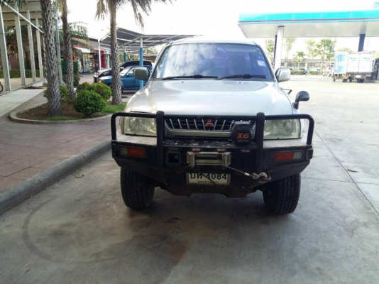 ขายรถ 4&times;4 ติดวินหน้า เครื่องดี ช่วงล่างดี ภายในสวย แอร์เย็น เอกสารถูกต้อง เล่มทะเบียนพร้อมโอน ราคา170,000 สนใจโทร 090-8588220คุณนะ 093-3258446คุณบิว หรือเข้าดูสินค้าอื่นๆได้ที่ www.narong2truck.com หรือ www.truck.in.th/498 หรือเพจFacebook ณรงค์ ซื้อ