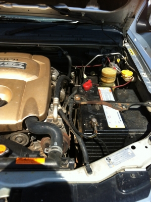 ขายรถกระบะดีแม็กเครื่อง2500ราคา350000บาทครับ