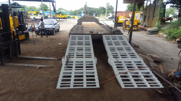 ขายโรเบทใหม่3เพลาป้ายแดง