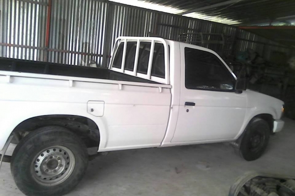 ขายรถกระบะ ราคาถูก ภายในสวย แอร์เย็น สภาพพร้อมใช้งาน เอกสารเล่มทะเบียนพร้อมโอน ราคา85,000 สนใจโทร 090-8588220คุณนะ 093-3258446คุณบิว หรือเข้าดูสินค้าอื่นๆได้ที่ www.narong2truck.com หรือ www.truck.in.th/498 หรือเพจFacebook ณรงค์ ซื้อขายรถมือสอง (เว็บไซต์ส