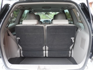 MITSUBISHI SPACE WAGON 2.4 AUTO ปี 2008 รถพร้อมใช้ T.086-527-9533 MITSUBISHI SPACE WAGON 2.4 AUTO ปี 2008 รถพร้อมใช้ T.086-527-9533