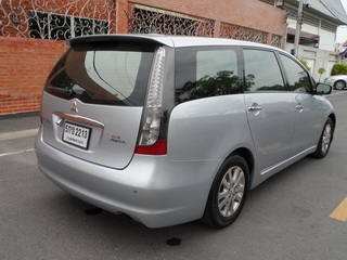 MITSUBISHI SPACE WAGON 2.4 AUTO ปี 2008 รถพร้อมใช้ T.086-527-9533 MITSUBISHI SPACE WAGON 2.4 AUTO ปี 2008 รถพร้อมใช้ T.086-527-9533