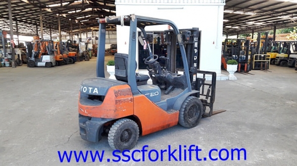 ขายรถยก TOYOTA 8FD20 งาเทได้