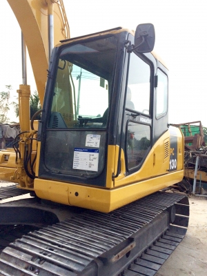 รถแบคโฮ KOMATSU PC130-7 จากญี่ปุ่น (เจ้าของขายเอง) รถแบคโฮ KOMATSU PC130-7 จากญี่ปุ่น (เจ้าของขายเอง)