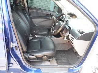 TOYOTA VIOS 1.5 E AT ปี 2004 รถติดแก๊ส LPG พร้อมใช้ จัดไฟแนนซ์ได้ T.086-527-9533