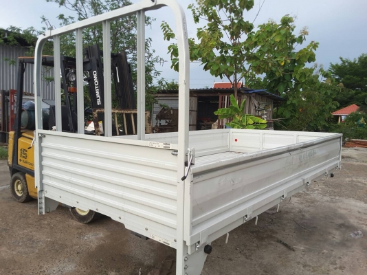 ขายกระบะของใหม่ใส่รถสี่ล้อกลางกว้าง 1.70 x3เมตร(มีตำนิที่ขอบกระบะตอนขนย้าย)ของนอกขาย 16000บาท