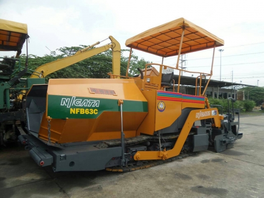 รถปูยาง NIGATA NFB63C ปูใด้ 6เมตร พร้อมใช้งาน เอกสารเล่มทะเบียน รถปูยาง NIGATA NFB63C ปูใด้ 6เมตร พร้อมใช้งาน เอกสารเล่มทะเบียน