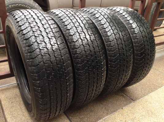 ยาง Bridgestone 265 70 16 ปี15 ดอกเต็ม ใช้ยาว ราคาไม่แพง