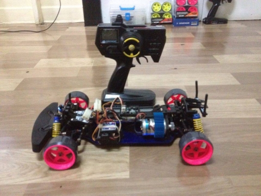 ขายรถบังคับ Drift รีโมทดิจิตอลHL สภาพใหม่ ชุดไฟใช้ใด้หมด แบตเดิม ล้อDrift เป็นของใหม่RS D-zero แถมล้อเดิมติดรถ (ขาดทีชาร์ตแบตกับเสารีโมท) ก็เล่นใด้เลย ราคา2000บาท โทร0924462525โส กทม ขายรถบังคับ Drift รีโมทดิจิตอลHL สภาพใหม่ ชุดไฟใช้ใด้หมด แบตเดิม ล้อDrift เป็นของใหม่RS D-zero แถมล้อเดิมติดรถ (ขาดทีชาร์ตแบตกับเสารีโมท) ก็เล่นใด้เลย ราคา2000บาท โทร0924462525โส กทม