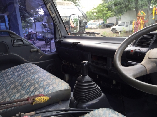 ขาย6ล้อNPR130โทโบ หัวขาวไฟเพชร รถห้างแท้ กระบะดั้มสามิตรยกชุด