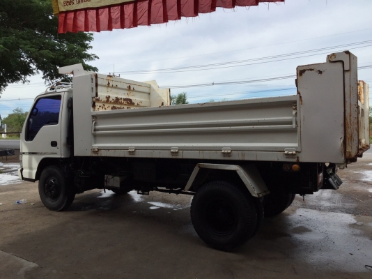 ขาย6ล้อNPR130โทโบ หัวขาวไฟเพชร รถห้างแท้ กระบะดั้มสามิตรยกชุด