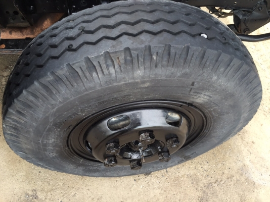 ขาย6ล้อNPR130โทโบ หัวขาวไฟเพชร รถห้างแท้ กระบะดั้มสามิตรยกชุด