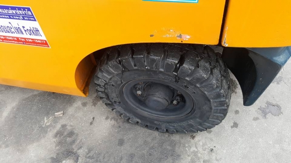 มองหารถโฟล์คลิฟท์งาเท นึกถึงพีทีเอ ชลบุรี081-8342060 มองหารถโฟล์คลิฟท์งาเท นึกถึงพีทีเอ ชลบุรี081-8342060