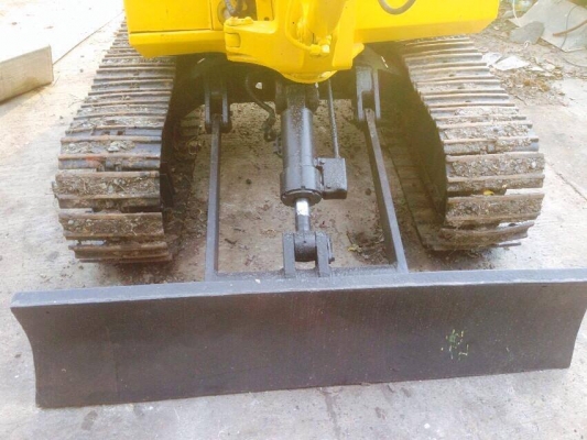 ขายแมคโครPc20-3 มีตัวคีบและบุ้งกี๋ให้ครับ พร้อมใช้งาน ขาย 105000 บาท