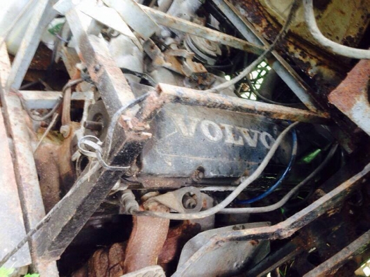 ขายตู้ฟอร์ดทรานชิค เครื่องวอลโว่ไม่มีเล่มเอาไปทำร้านอาหารครับ ขาย 38000 บาท เอาแบตมาใส่ขับได้เลย