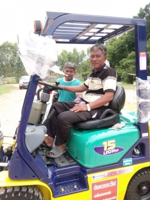 มองหารถโฟล์คลิฟท์งาเท  นึกถึง  พีทีเอ  ชลบุรี081-8342060เราส่งฟรีมาแล้วทั่วประเทศดูได้จากในโพสท์นี้