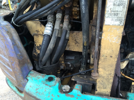 ขายรถขุดเล็ก แบคโครเล็ก komatsu pc30-7 สภาพพร้อมทำงาน