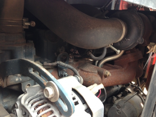 พ่อค้าตัดราคาได้ ขายรถเกี่ยวข้าวคูโบต้า DC 68 อุ้ม เล่มทะเบียน