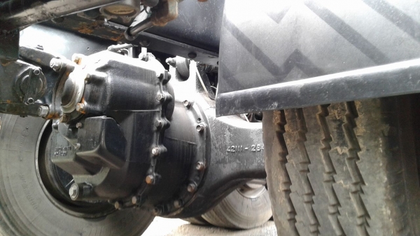 ขายหัวลาก10ล้อเมก้า260 ปี48 เครื่องดี คัชซีสวย ยางดี ช่วงล่างแน่นเครื่องเดิมเกียร์เดิม หัวเดิมบางไม่เคยทำสี รถสวยพร้อมใช้งาน