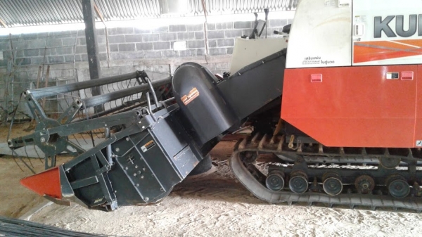 ขายด่วนคูโบต้า 95 พลัส 1300ชม ปี57 สภาพดี เครื่องดี ทะเบียนพร้อมโอน ขายด่วนคูโบต้า 95 พลัส 1300ชม ปี57 สภาพดี เครื่องดี ทะเบียนพร้อมโอน