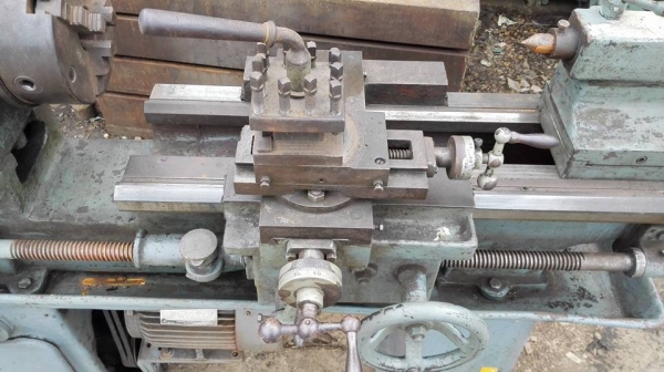 ** SOLD ** กลึงเล็ก TAICHUNG TAIWAN 3 ฟุต 3 เฟส เกียร์กระตุกเพลาเดียวเงียบทุกเกียร์ งานเล็กๆหลังบ้านท่านเชิญมาเทส!!