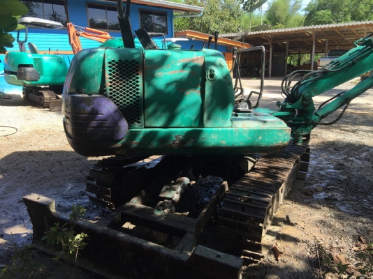 ขายรถขุดเล็ก แบคโครเล็กkomatsu pc30-7ตามสภาพพร้อมทำงาน