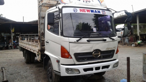 ขาย6ล้อเมกาFC4Jเครื่องดี คัชซีสวย หัวเดิมแต่แพงหน้าบุบ ยาว5.60 ขายตามสภาพ