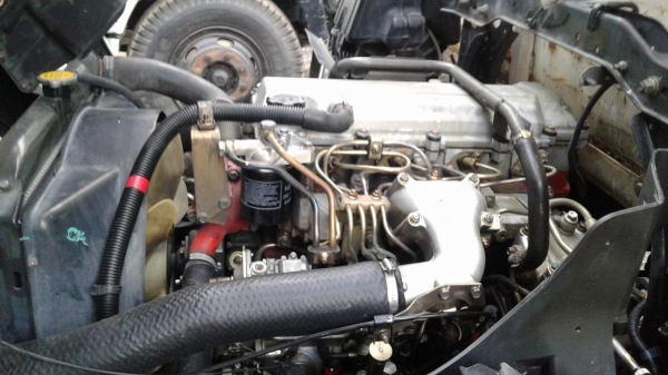 ขาย6ล้อเมกาFC4Jเครื่องดี คัชซีสวย หัวเดิมแต่แพงหน้าบุบ ยาว5.60 ขายตามสภาพ