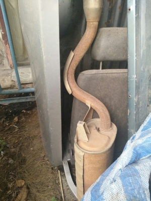 เบาะนั่งมิตซูสตราด้า